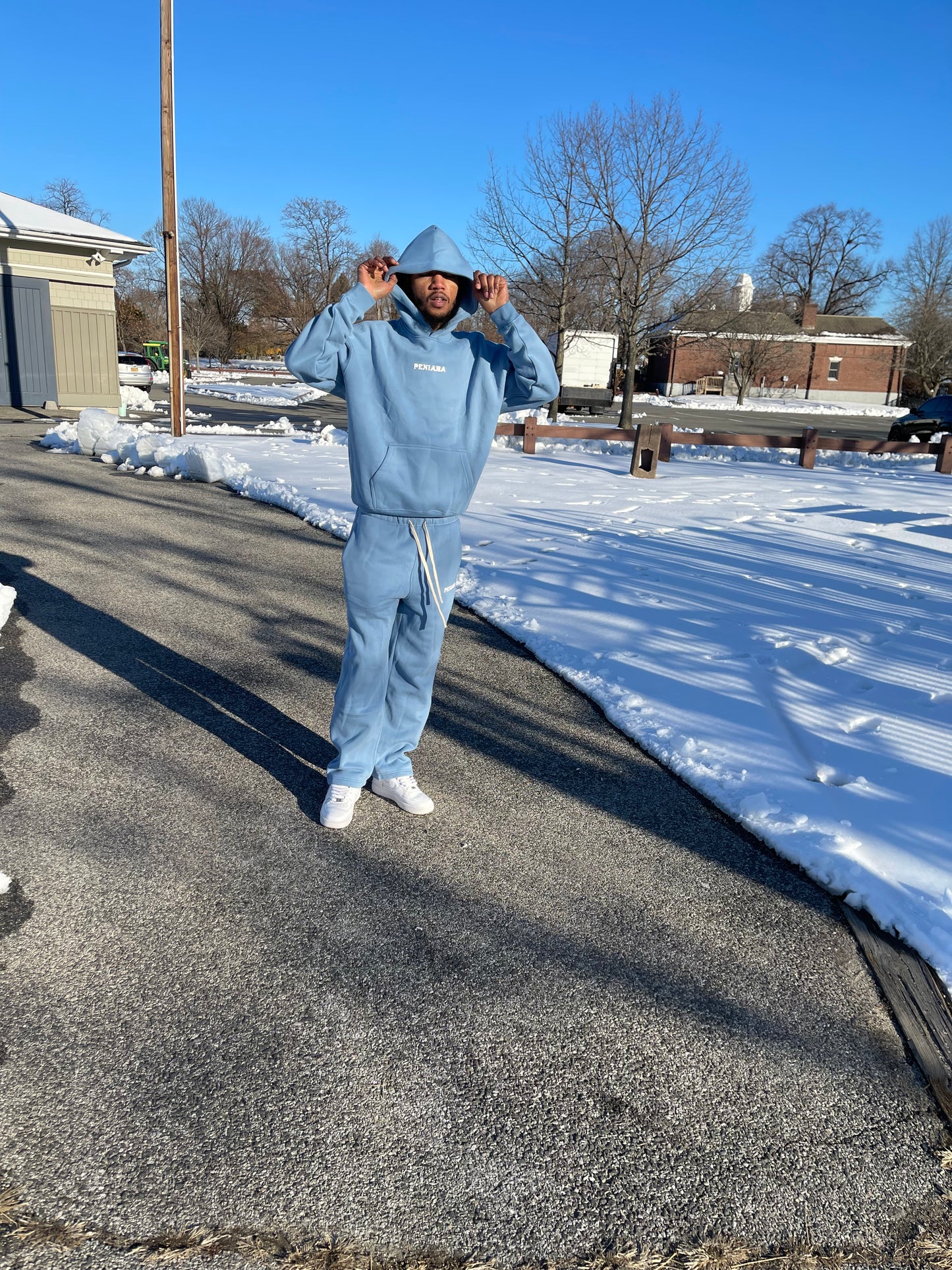 BAD WEATHER FLARED SWEATPANT (SKY BLUE)