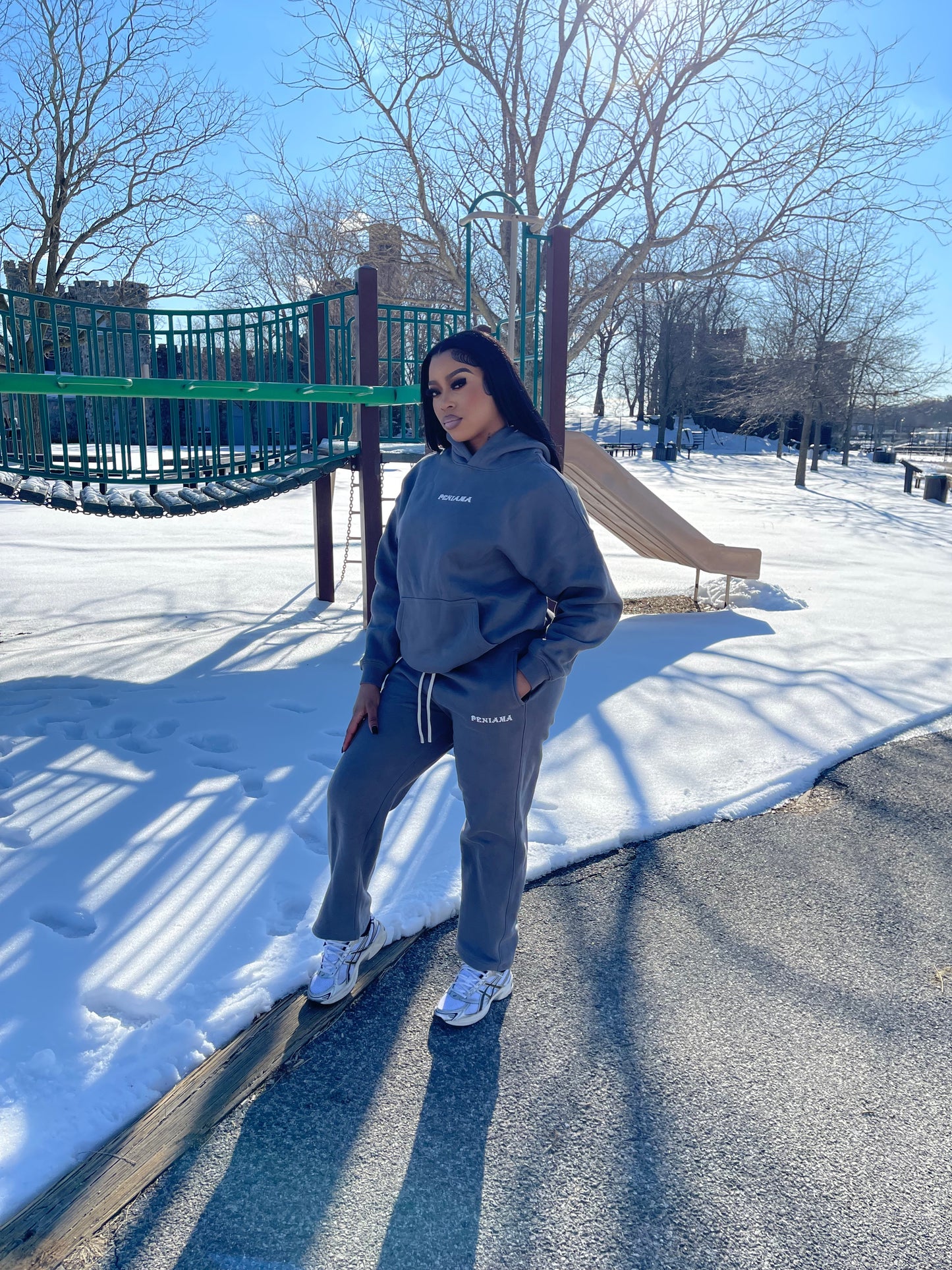 BAD WEATHER FLARED SWEATPANT (ASH)